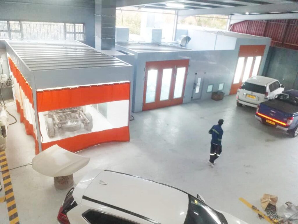 Spray Booth Cleaning Tips for Professional Maintenance